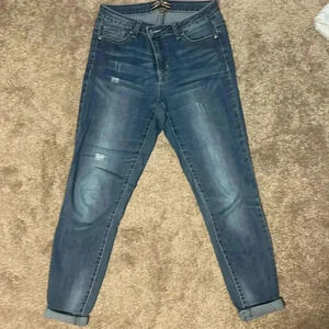 Makers of True Originals jeans size 28